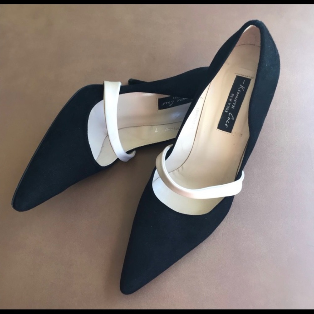 Kenneth Cole New York Black Heels Size 7 - Picture 1 of 7